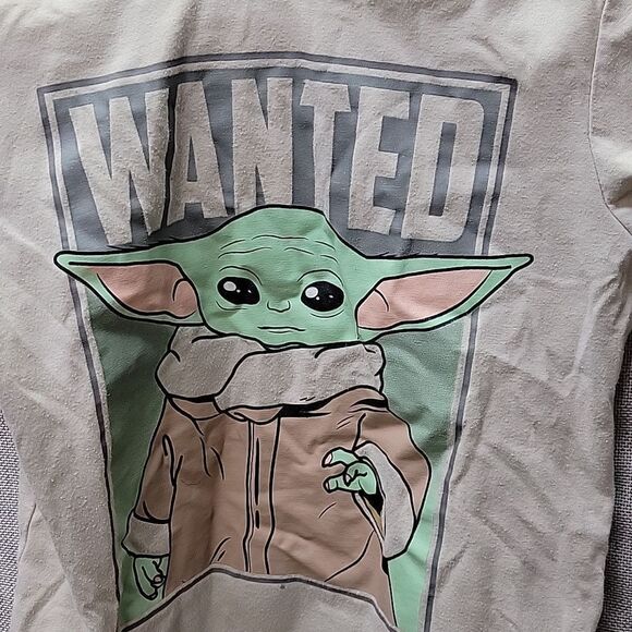 hooded kid size S tshirt, 20" baby Yoda pillow plush - Picture 3 of 9